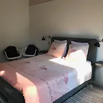 Bij Zelle לינה וארוחת בוקר חרדרן