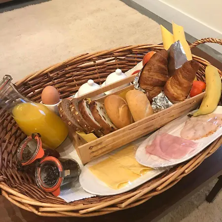 Bij Zelle Bed & Breakfast Garderen